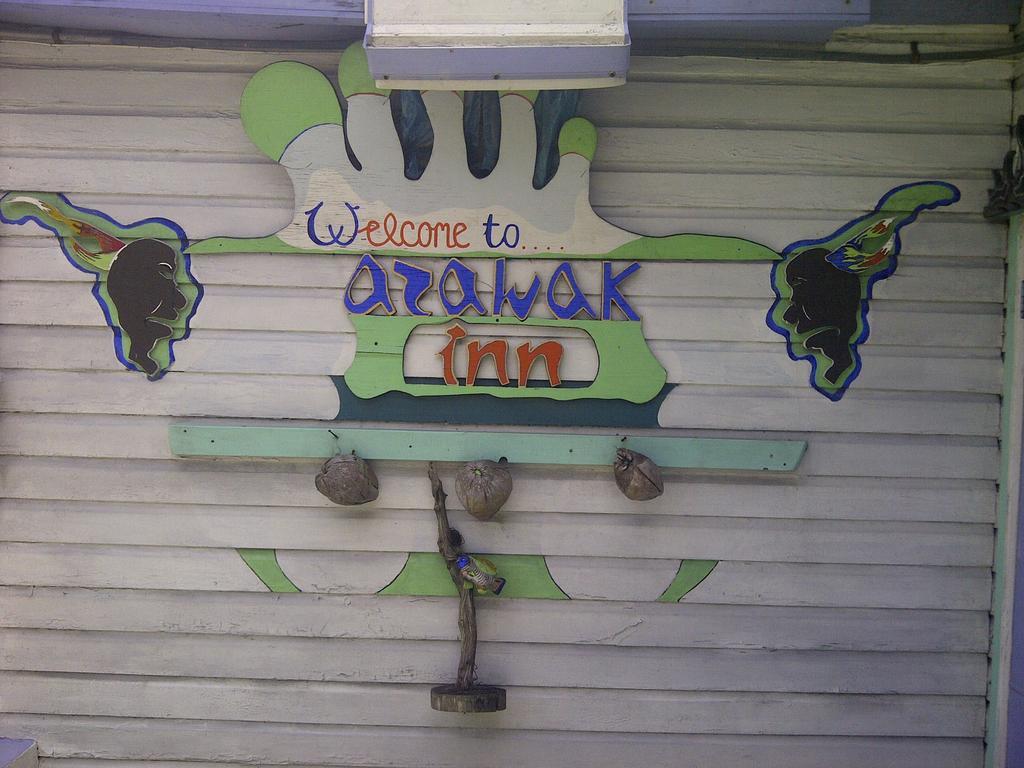 Arawak Inn Нассау Экстерьер фото